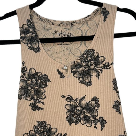 Cute Beige Tank Top - Picture 2 of 6